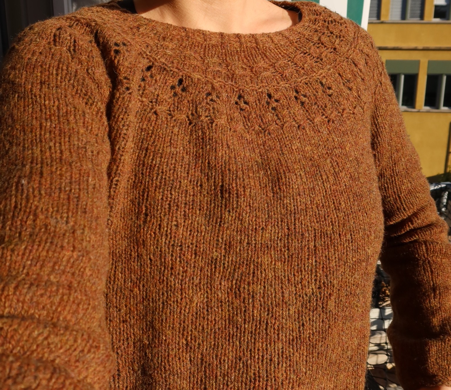 Tricoter un pull en rond (sans coutures !)