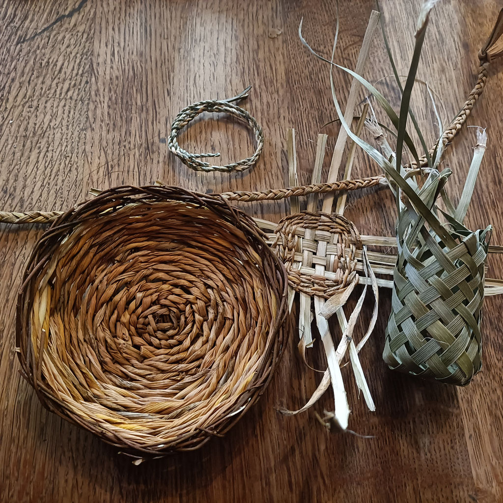 Initiation à la vannerie en fibres sauvages