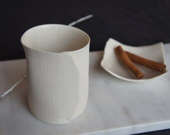 Poterie : fabrication de mug trompe-l'œil