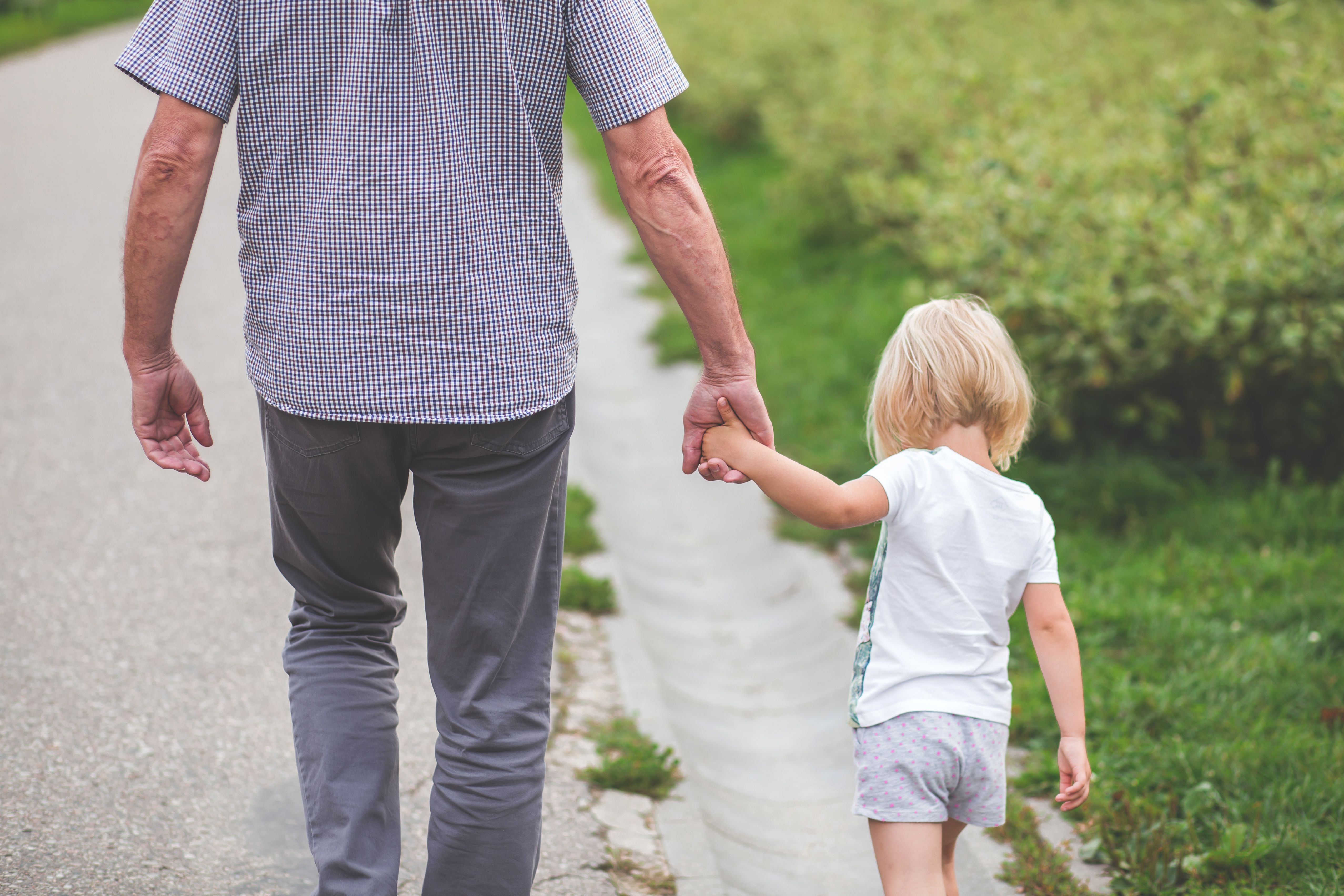 Météo des émotions : un voyage complice entre grand-parent et petit-enfant