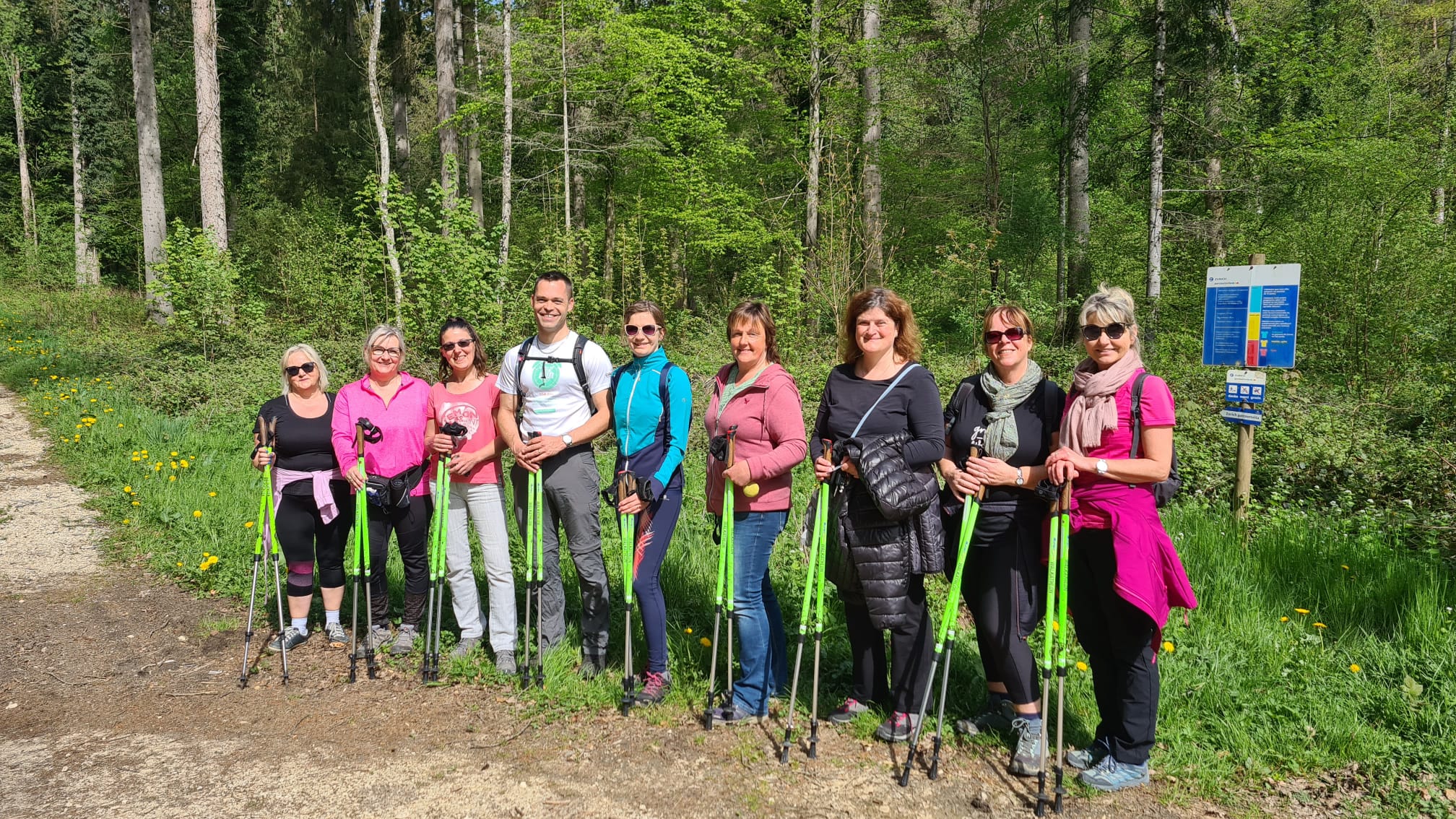 Nordic Propulsing BungyPump : marche propulsée
