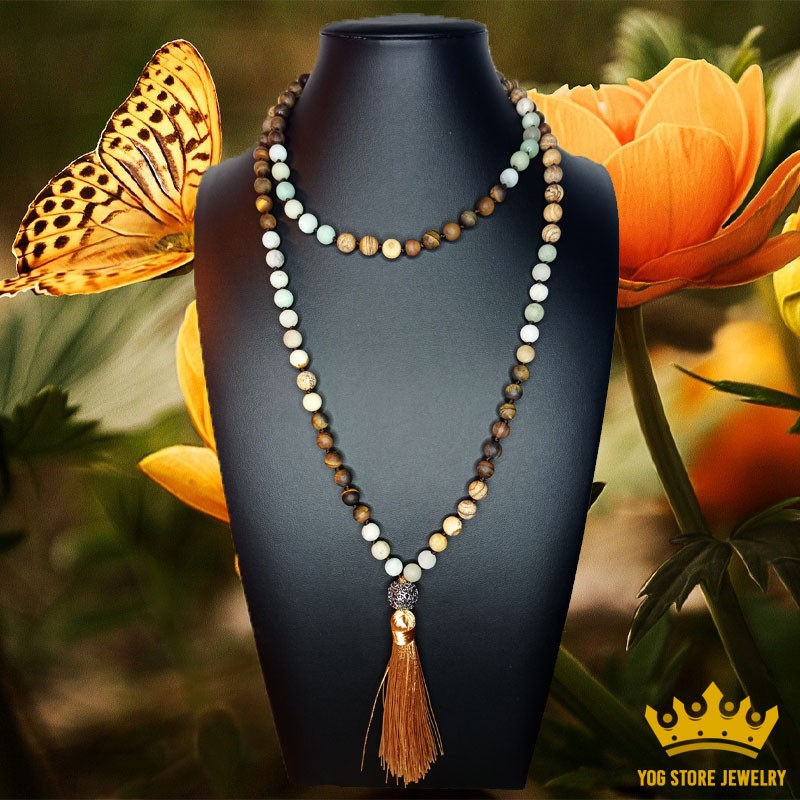 Sautoir (long collier) en pierres semi-précieuses