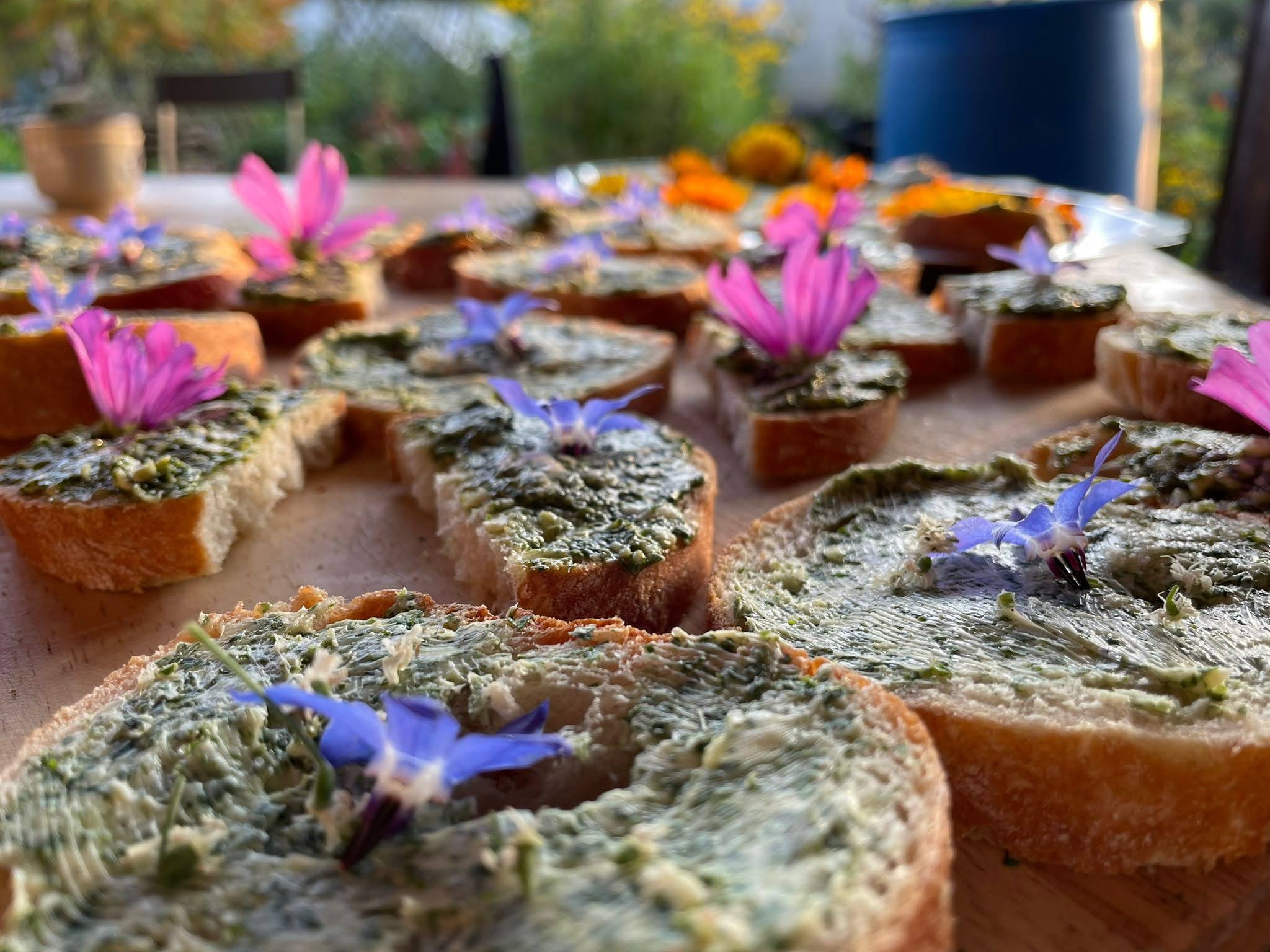 Un petit souper sauvage au pas de la porte